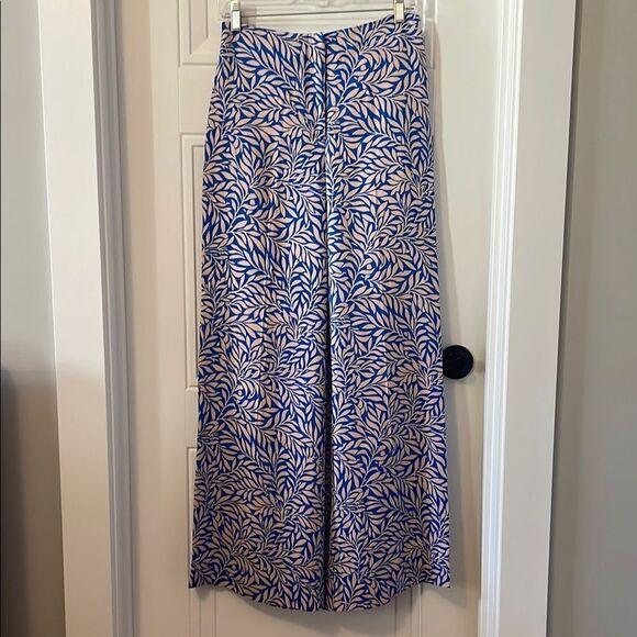 Diane Von Furstenberg Blue and Tan Leaf Print Palazzo Pants - Picture 1 of 4